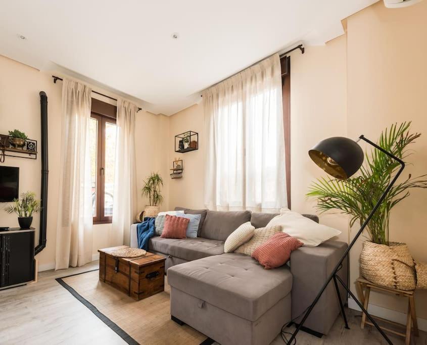 Atico Con Terraza Y Chimenea Junto A Universidad Alcalá de Henares Kültér fotó